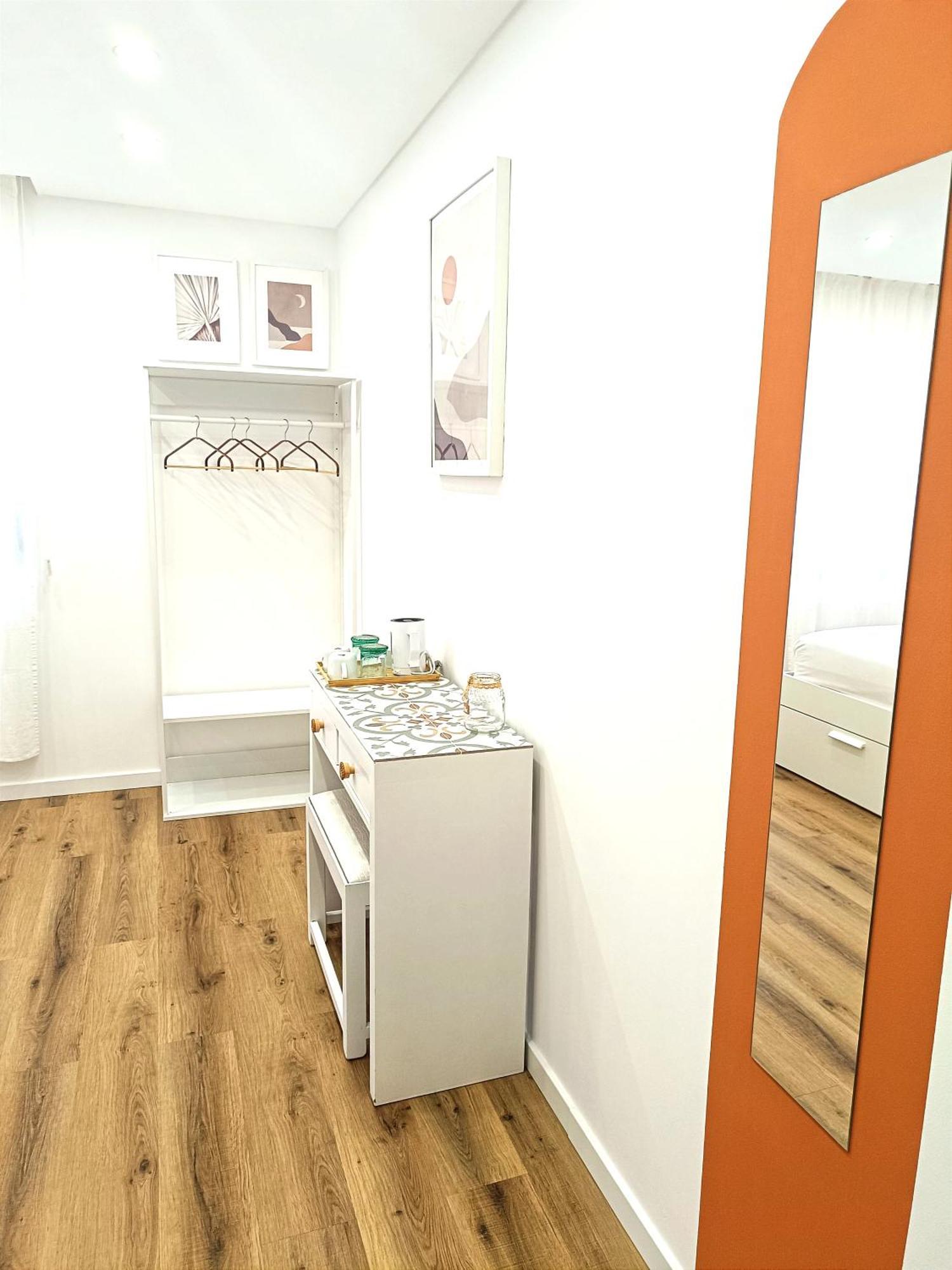 Bed and Breakfast SUPERTUBOS HOUSE Peniche Atouguia Da Baleia Zimmer foto