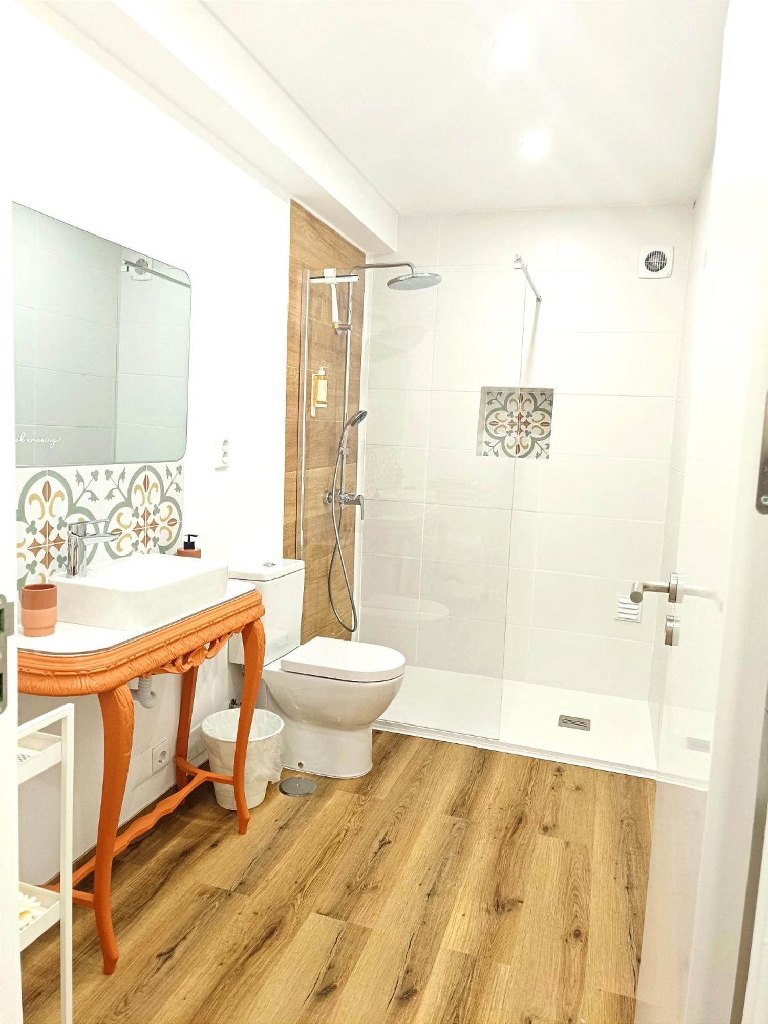 Bed and Breakfast SUPERTUBOS HOUSE Peniche Atouguia Da Baleia Exterior foto