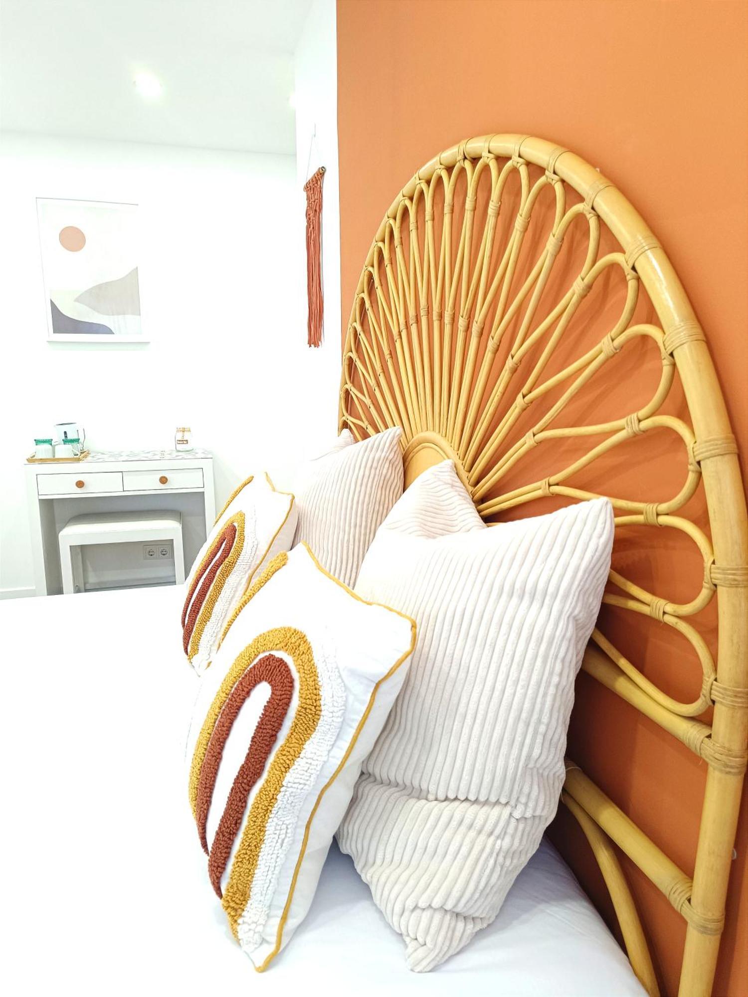 Bed and Breakfast SUPERTUBOS HOUSE Peniche Atouguia Da Baleia Exterior foto
